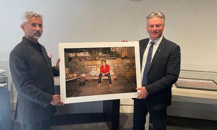 ಆಸ್ಟ್ರೇಲಿಯಾದ ಮಾಜಿ ನಾಯಕ ಸ್ಟೀವ್‌ ವಾ ಜತೆ ಜೈಶಂಕರ್‌ ಚರ್ಚೆ