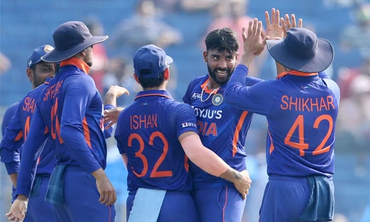 ದಕ್ಷಿಣ ಆಫ್ರಿಕಾ ವಿರುದ್ದ 2-1 ಅಂತರದಿಂದ ಏಕದಿನ ಸರಣಿ ಗೆದ್ದ ಧವನ್ ಬಳಗ