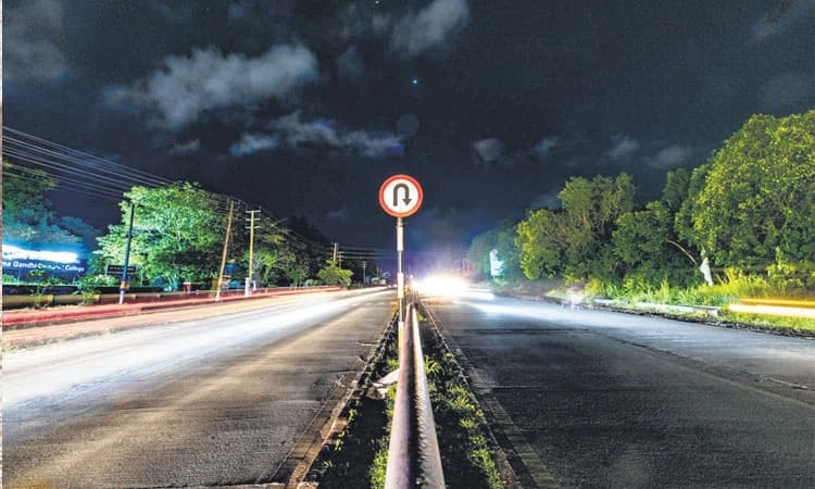 ಬೀದಿ ದೀಪ ವ್ಯವಸ್ಥೆ: ಇನ್ನೆರಡು ತಿಂಗಳಲ್ಲಿ ಆಧುನಿಕ ಸ್ಪರ್ಶ