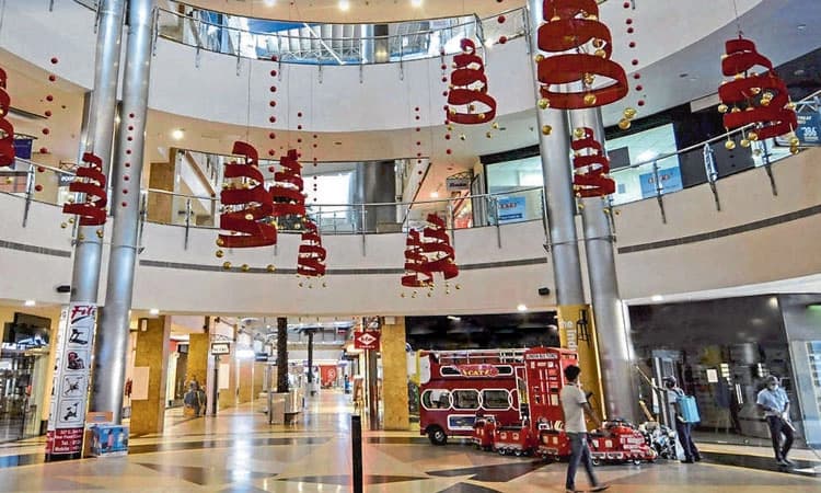 ಶಾಪಿಂಗ್‌ ಮಾಲ್‌ಗ‌ಳು ಖಾಲಿ ಖಾಲಿ