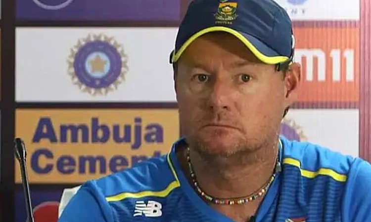 ಜಿಂಬಾಬ್ವೆ ಬ್ಯಾಟಿಂಗ್‌ ಕೋಚ್‌ ಹುದ್ದೆ ತ್ಯಜಿಸಿದ ಕ್ಲೂಸ್ನರ್‌