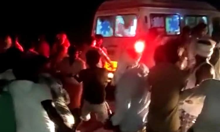 ಕಾನ್ಪುರ ಭೀಕರ ರಸ್ತೆ ಅಪಘಾತ: 22 ಕ್ಕೂ ಹೆಚ್ಚು ಭಕ್ತರ ಸಾವು