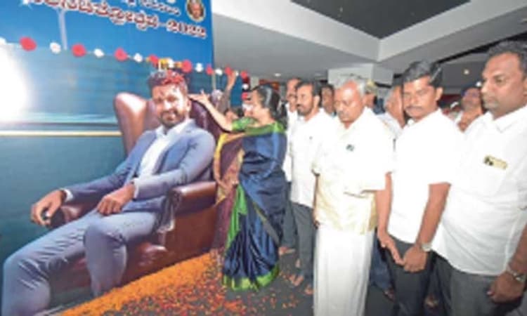 ಮೈಸೂರು: ಅಪ್ಪು ಚಿತ್ರೋತ್ಸವಕ್ಕೆ ಅಶ್ವಿ‌ನಿ ಚಾಲನೆ