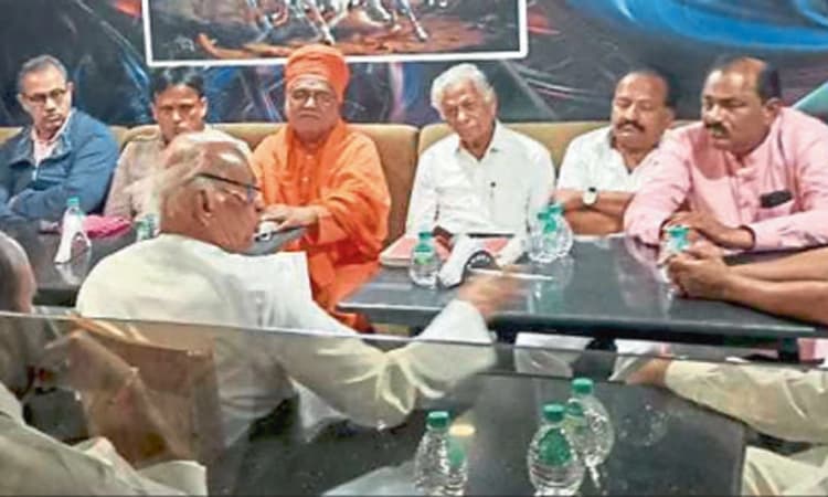 ಕುಳಗೇರಿ ಅವರ ಬದುಕು ಮತ್ತು ಹೋರಾಟದ ಕುರಿತು ಅಭಿನಂದನಾ ಗ್ರಂಥ ಬಿಡುಗಡೆಗೆ ನಿರ್ಧಾರ