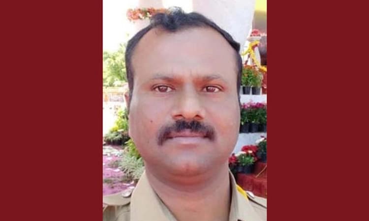 ಐತಿಹಾಸಿಕ ಬಾವಿಯಲ್ಲಿ ಆಯತಪ್ಪಿ ಬಿದ್ದು ಪೊಲೀಸ್‌ ಪೇದೆ ಸಾವು