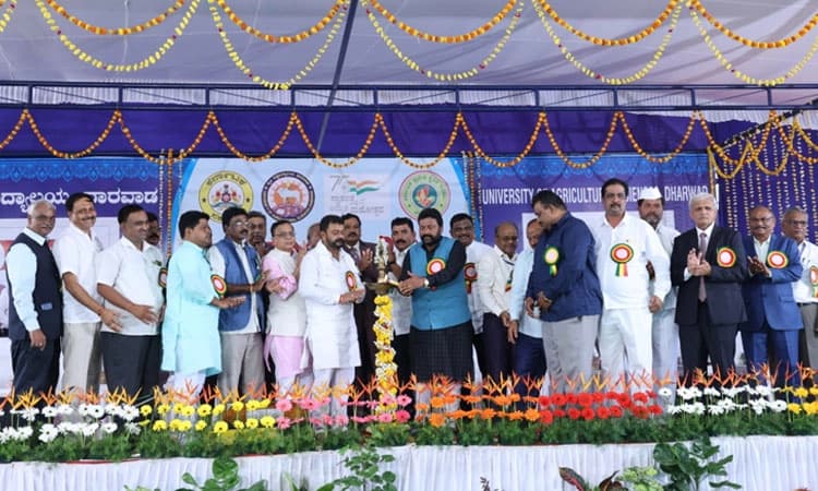 ರೈತರು ಉದ್ಧಾರವಾಗಲು ಉದ್ಯಮಿಯಾಗಬೇಕು : ಸಚಿವ ಬಿ.ಸಿ.ಪಾಟೀಲ್