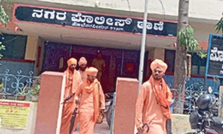 ನಗರದಲ್ಲಿ ಕಳ್ಳತನ ಪ್ರಕರಣ ತಡೆಗಟ್ಟಲು ಪೊಲೀಸರ ಕಟ್ಟೆಚ್ಚರ