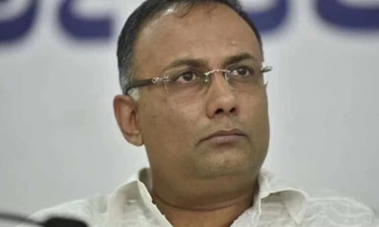 ಪಕ್ಷಾಂತರ ವಿರುದ್ಧ ಕೆಂಡ: ಪ್ರತೀ ಶಾಸಕನಿಗೂ 40-50 ಕೋಟಿ ರೂ.ಗಳ ಆಮಿಷವೊಡ್ಡಲಾಗಿದೆ