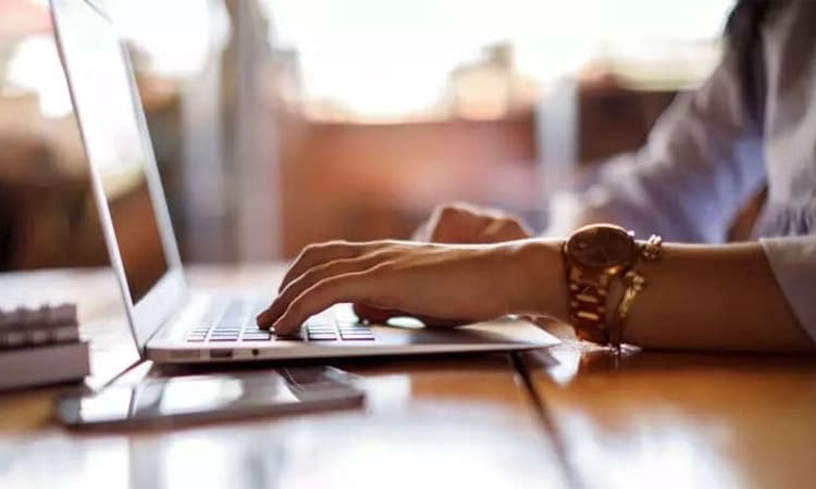 ಎಸ್‌ಇಜೆಡ್‌ನ‌ ಎಲ್ಲರಿಗೂ ವರ್ಕ್‌ ಫ್ರಂ ಹೋಂ: ಕೇಂದ್ರ ಸರ್ಕಾರ ನಿರ್ಧಾರ