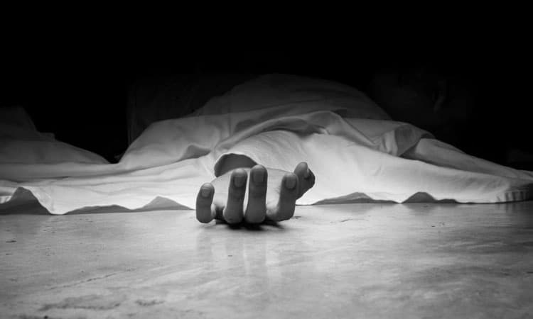 ಕುಣಿಗಲ್: ಪತ್ನಿ ಸಾವಿನಿಂದ ನೊಂದು ಕೆರೆಗೆ ಹಾರಿ ಆತ್ಮಹತ್ಯೆ ಮಾಡಿಕೊಂಡ ಪತಿ