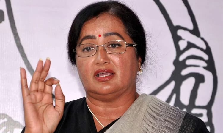 ಮತ್ತೆ ಮುಂದುವರಿದ ಸುಮಲತಾ,ಜೆಡಿಎಸ್‌ ಶಾಸಕರ ವಾಗ್ಯುದ್ಧ