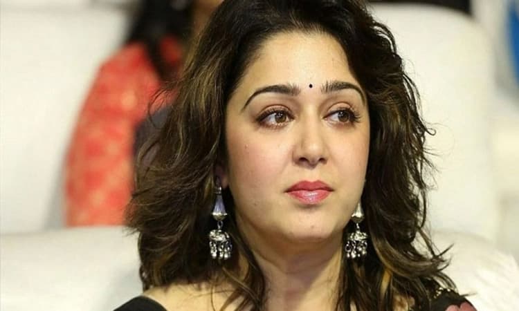 ಸಾಮಾಜಿಕ ಮಾಧ್ಯಮಕ್ಕೆ ‘ಲೈಗರ್’ ನಿರ್ಮಾಪಕಿ, ನಟಿ ಚಾರ್ಮಿ ಕೌರ್ ವಿರಾಮ