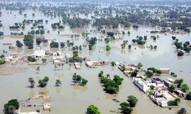 ಪಾಕ್ ನಲ್ಲಿ ಭಾರೀ ಮಳೆ, ಪ್ರವಾಹ:2ಲಕ್ಷಕ್ಕೂ ಅಧಿಕ ಮನೆ ನಾಶ, ಸಾವಿನ ಸಂಖ್ಯೆ 1000ಕ್ಕೆ ಏರಿಕೆ