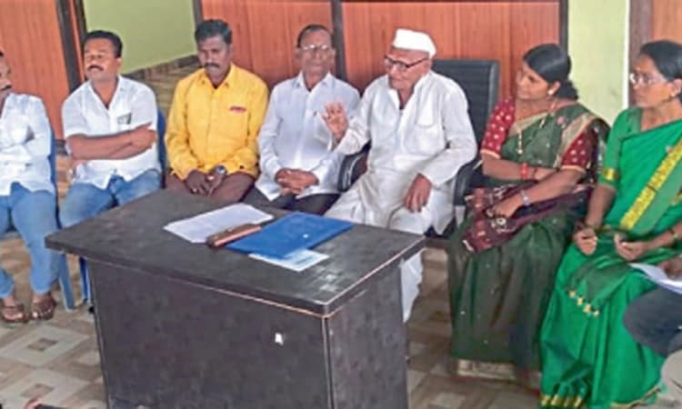 ಧರಣಿ ನಿರತರ ಪುರಸಭೆ ಸದಸ್ಯತ್ವ ರದ್ದತಿಗೆ ಬಿಜೆಪಿ ಆಗ್ರಹ