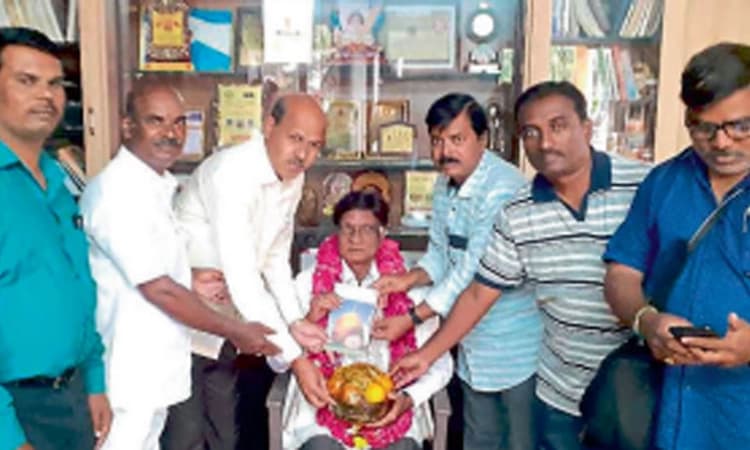 ಪ್ರತಿಕಾ ಸ್ವಾತಂತ್ರ್ಯ ಉಳಿವಿಗೆ ಒತ್ತಾಸೆಯಾಗಿ: ಮಣ್ಣೂರ