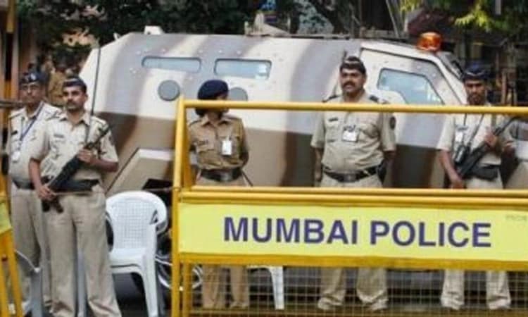 ಮುಂಬೈನ ಪ್ರತಿಷ್ಠಿತ ಹೋಟೆಲ್‌ ಗೆ ಬಾಂಬ್‌ ಬೆದರಿಕೆ ; ನಿಷ್ಕ್ರಿಯಗೊಳಿಸಲು 5 ಕೋಟಿಗೆ ಬೇಡಿಕೆ