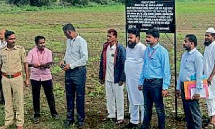 ಜಮೀನು ವಕ್ಫ್ ಬೋರ್ಡ್‌ಗೆ ಹಸ್ತಾಂತರ