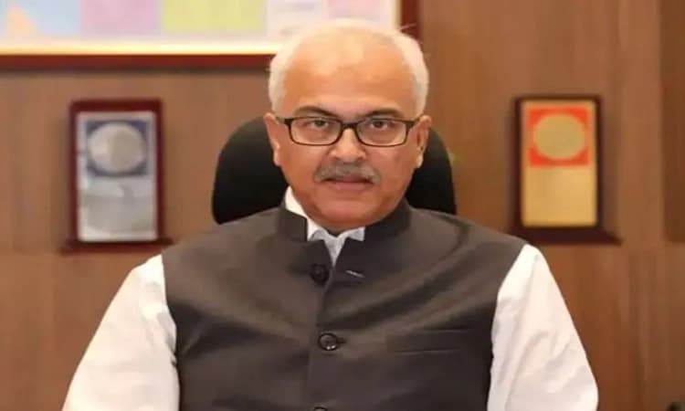 ಕೇಂದ್ರ ಗೃಹ ಕಾರ್ಯದರ್ಶಿ ಅಜಯ ಕುಮಾರ್‌ ಭಲ್ಲಾ ಸೇವೆ ವಿಸ್ತರಣೆ