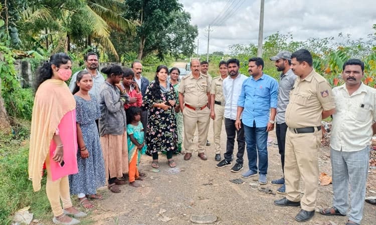 ಕುಣಿಗಲ್: ಭಿಕ್ಷಾಟನೆ; ಮೂರು ಮಂದಿ ರಕ್ಷಣೆ