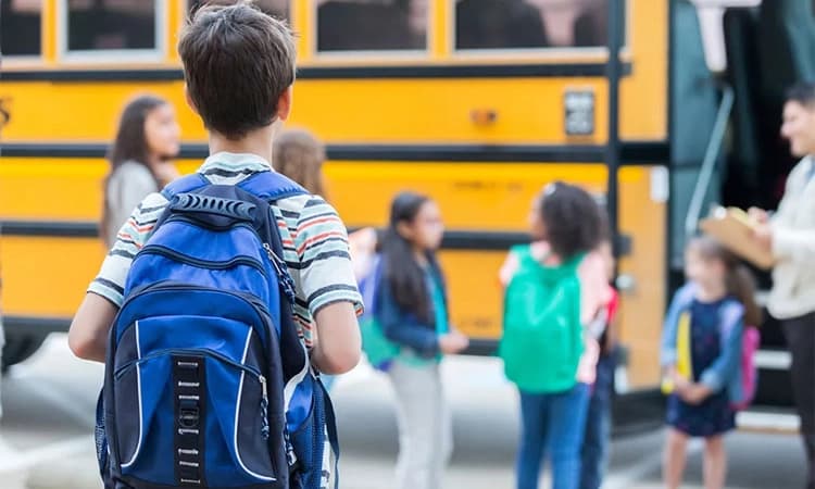 ಶಾಲೆಯಿಂದ ಹೊರಗುಳಿದ ಮಕ್ಕಳ ಪತ್ತೆಗೆ ಗಡುವು