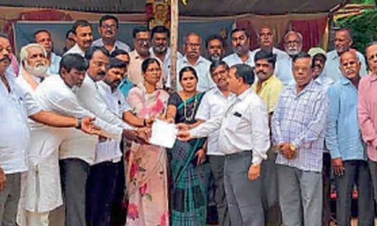 ಸಚಿವರ ಮನವಿ; ಜಂಗಮರ ಧರಣಿ ವಾಪಸ್‌