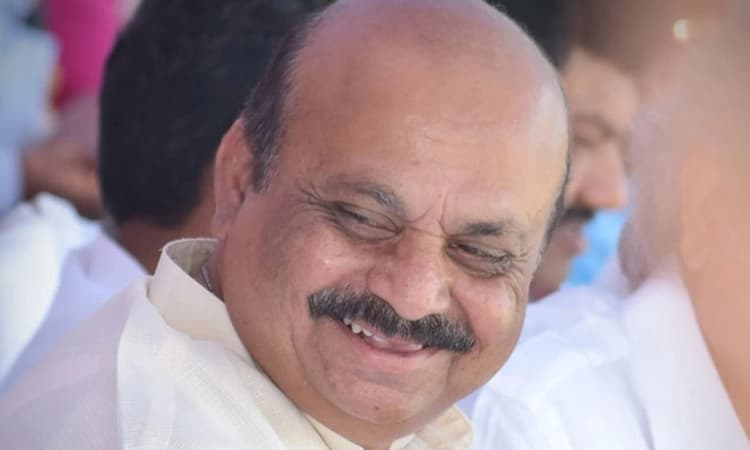 ಬೆಂಗಳೂರಿನಿಂದ ಪುಣೆಗೆ ತೆರಳಿದ ಮುಖ್ಯಮಂತ್ರಿ ಬಸವರಾಜ ಬೊಮ್ಮಾಯಿ