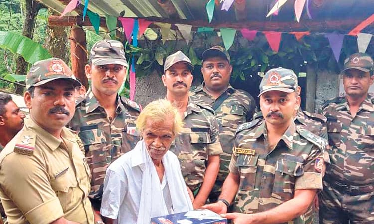 ಅಮೃತ ಮಹೋತ್ಸವದ ನೆನಪಿಗೆ ಅಮೃತ ನಿವಾಸ 