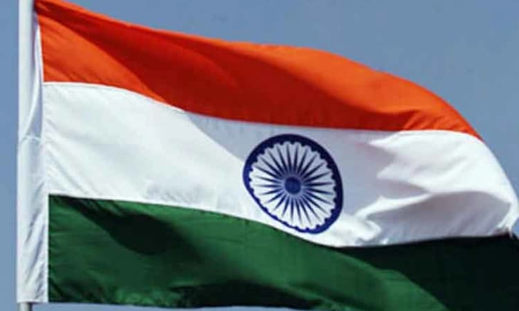 ಧ್ವಜ ತಯಾರಿಕೆ ಹೇಗೆ? ದೇಶದ ಮನೆ ಮನಗಳಲ್ಲಿ ಹರ್‌ ಘರ್‌ ತಿರಂಗಾ ಅಭಿಯಾನ