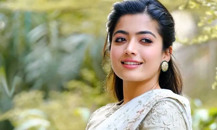 ಸಾರ್ವಜನಿಕರೇ ಇಲ್ಲಿ ಕೇಳಿ.. ವಿಶೇಷ ಪೋಸ್ಟ್‌ ಹಾಕಿ ಕಾಳಜಿ ತೋರಿಸಿದ ರಶ್ಮಿಕಾ ಮಂದಣ್ಣ