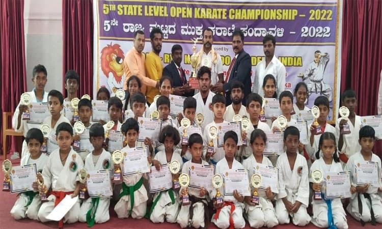 ರಾಜ್ಯ ಮಟ್ಟದ ಕರಾಟೆ ಪಂದ್ಯಾವಳಿಯಲ್ಲಿ ಕುದೂರಿನ ಭಗತ್ ಸಿಂಗ್ ಅಕಾಡೆಮಿ ಕರಾಟೆ ಶಾಲೆಯ ಸಾಧನೆ