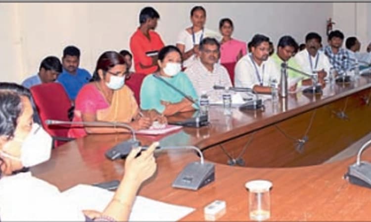 ಗರ್ಭಿಣಿಯರ ಆರೋಗ್ಯ ಕಾಳಜಿ ವಹಿಸಿ