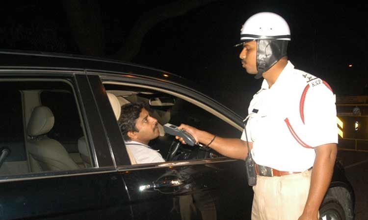 ಡ್ರಂಕ್‌ ಆ್ಯಂಡ್‌ ಡ್ರೈವ್‌ ಟೆಸ್ಟ್‌  ಆರಂಭ