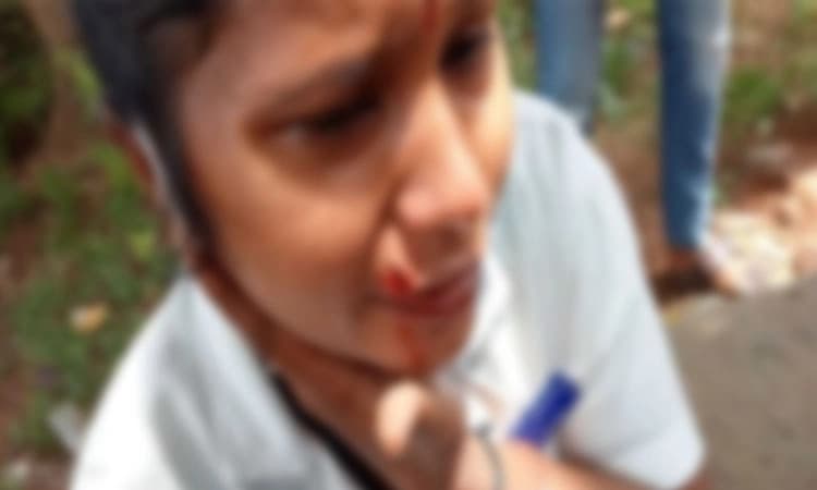 ಲಸಿಕಾ ಅಭಿಯಾನದ ವೇಳೆ ನರ್ಸ್‌ ಮೇಲೆ ಮಹಿಳೆ ಹಲ್ಲೆ
