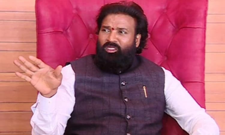 ಕಾಂಗ್ರೆಸ್ ಅಂದರೆ ಗಿಮಿಕ್, ಗಿಮಿಕ್ ಅಂದರೆ ಕಾಂಗ್ರೆಸ್: ಶ್ರೀರಾಮುಲು ಟೀಕೆ