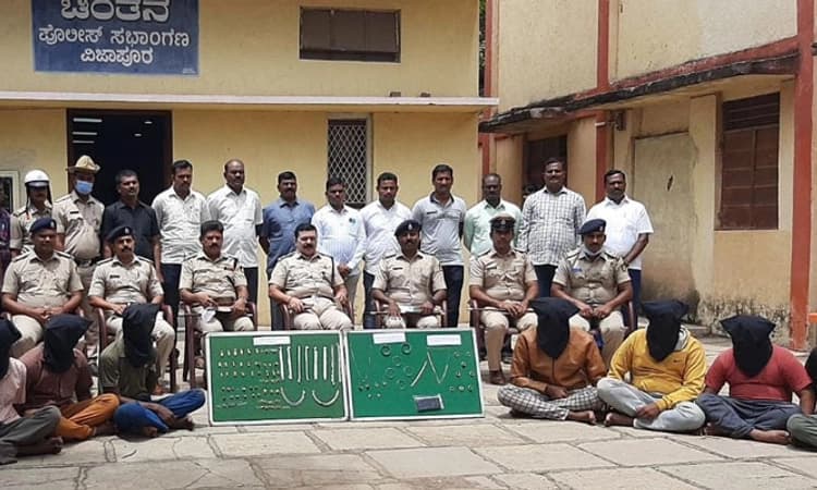ವಿಜಯಪುರ ಪೊಲೀಸರಿಂದ ಏಳು ಅಂತಾರಾಜ್ಯ ಕಳ್ಳರ ಬಂಧನ