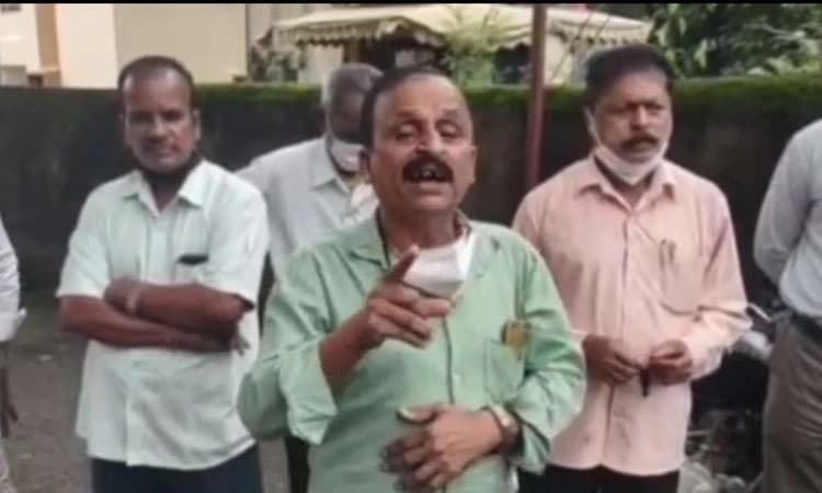 ಕಾರ್ಮಿಕರ ವೇತನ ಪರಿಷ್ಕರಣೆ ಮಾಡದಿದ್ದರೆ ಉಗ್ರ ಹೋರಾಟ ಮಾಡುತ್ತೇವೆ