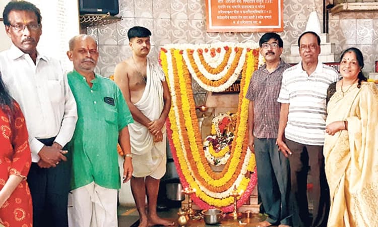 ಬೊರಿವಲಿ ಸಾವರ್‌ಪಾಡಾ ಶ್ರೀ ಶನಿಮಂದಿರ: ನಾಗರ ಪಂಚಮಿ