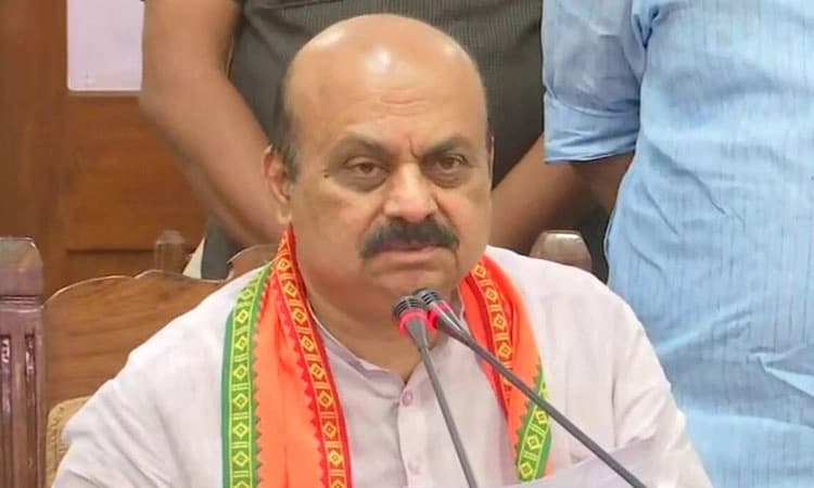 ದಕ್ಷಿಣದ ಕಚೇರಿಗಳು ಬರುವವೇ ಉತ್ತರದತ್ತ? ಅಭಿವೃದ್ಧಿ ಕನಸು ನನಸು ಮಾಡುವರೇ ಸಿಎಂ ಬೊಮ್ಮಾಯಿ?