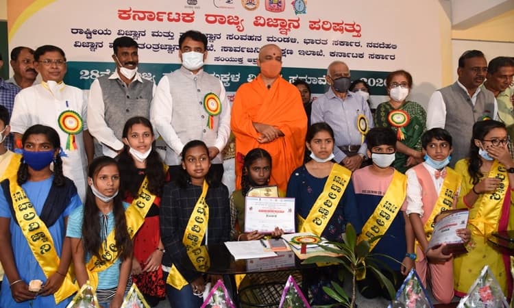 ಮೂಲ ವಿಜ್ಞಾನ ಕಲಿಕೆಗೆ ಉತ್ತೇಜನ, ವೈಜ್ಞಾನಿಕ ಸಂಸ್ಕಾರಕ್ಕೆ ಒತ್ತು : ಸಚಿವ ಅಶ್ವತ್ಥನಾರಾಯಣ