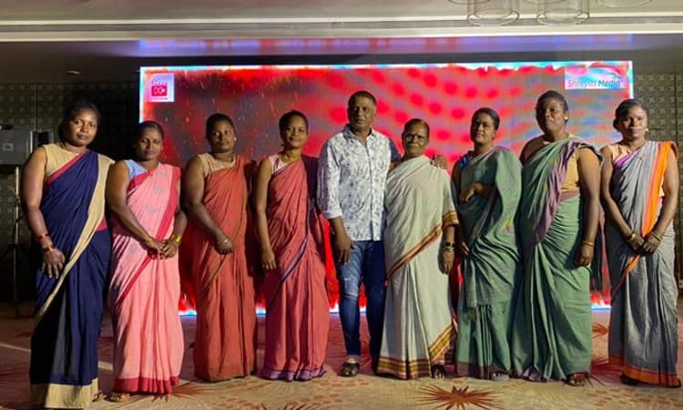 ಸಿದ್ಧಿ ಮಂದಿ ಜೊತೆ ಸಲಗ ಸಂಭ್ರಮ