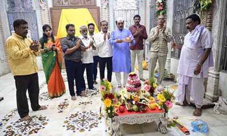 ಗಣೇಶೋತ್ಸವ ಆರಂಭದ ಪಾದಪೂಜೆ