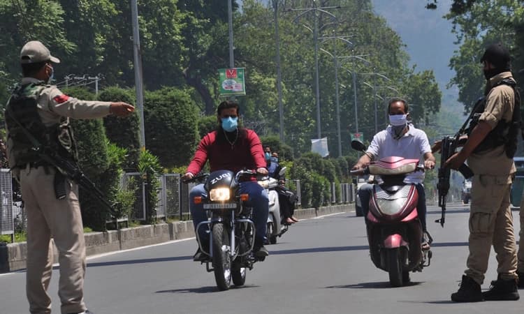 ಕೋವಿಡ್ ಮೂರನೇ ಅಲೆಯ ಭೀತಿ : ಗೋವಾದಲ್ಲಿ ಮತ್ತೆ ಒಂದು ವಾರ ಕರ್ಫ್ಯೂ ಮುಂದುವರಿಕೆ