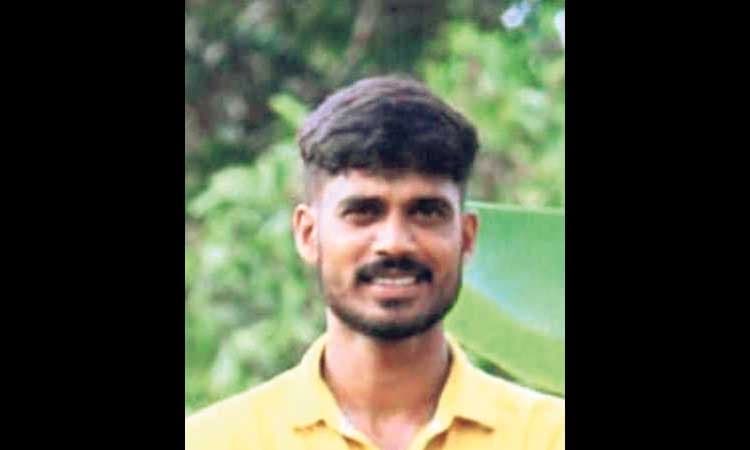 ಕ್ರಿಕೆಟ್‌ ಆಡುತ್ತಿದ್ದಾಗಲೇ ಕುಸಿದು ಬಿದ್ದ ಯುವಕ ಸಾವು