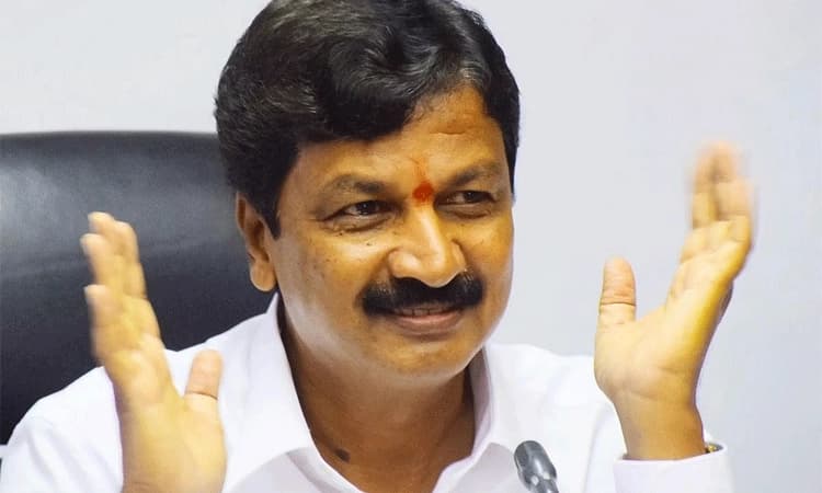 ನಳಿನ್‌ ಕುಮಾರ್‌ ಕಟೀಲ್‌ ಭೇಟಿ ಮಾಡಿದ ರಮೇಶ್‌ ಜಾರಕಿಹೊಳಿ