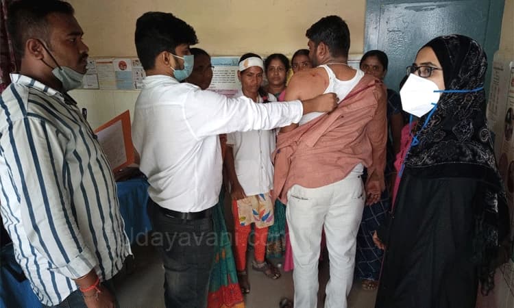 ರಾಮಸಮುದ್ರ ಪ್ರಾಥಮಿಕ ಆರೋಗ್ಯ ಉಪ ಕೇಂದ್ರ ಮೇಲ್ಚಾವಣಿ ಕುಸಿತ: ಇಬ್ಬರಿಗೆ ಗಾಯ