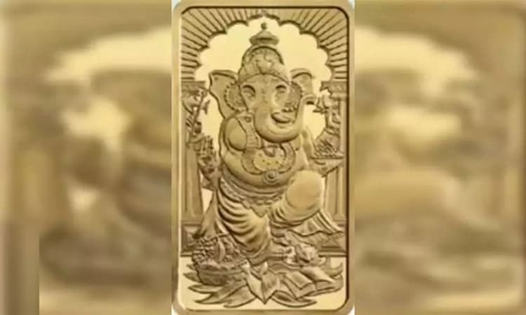 ಚತುರ್ಥಿ ಅಂಗವಾಗಿ ಗಣೇಶನ ಚಿನ್ನದ ಬಿಸ್ಕತ್ತು ಅನಾವರಣ