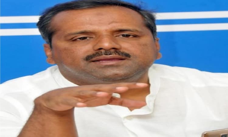 MLA UT Khader appointed deputy leader of Congress in Karnataka assembly