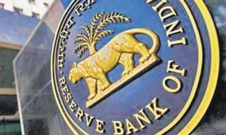 RBI imposes penalty on PNB, ICICI Bank
