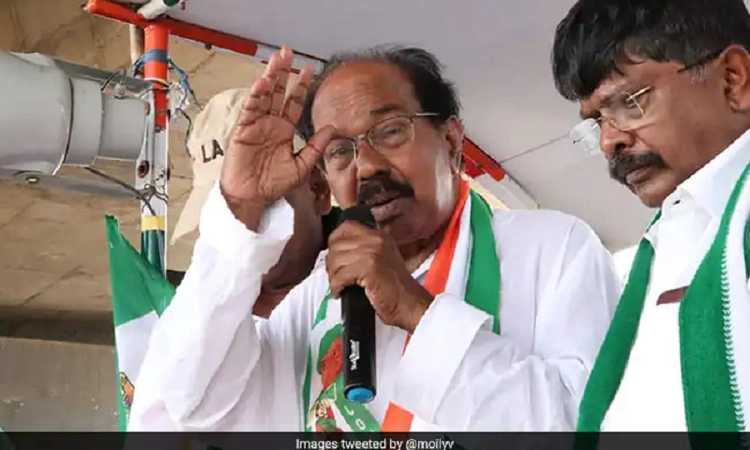 Veerappa Moily announces retirement from electoral politics