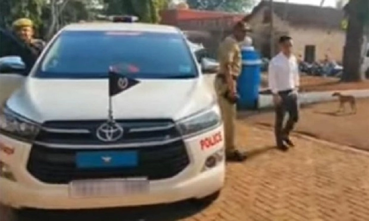 Belagavi: Police conduct raid at Hindalga jail